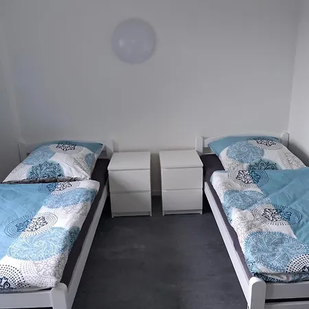 Fuer Monteure Mit Eigener Kueche Und Bad * Amberg