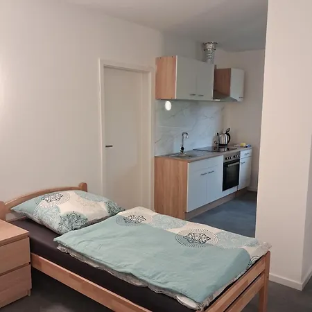 Vendégház Fuer Monteure Mit Eigener Kueche Und Bad *